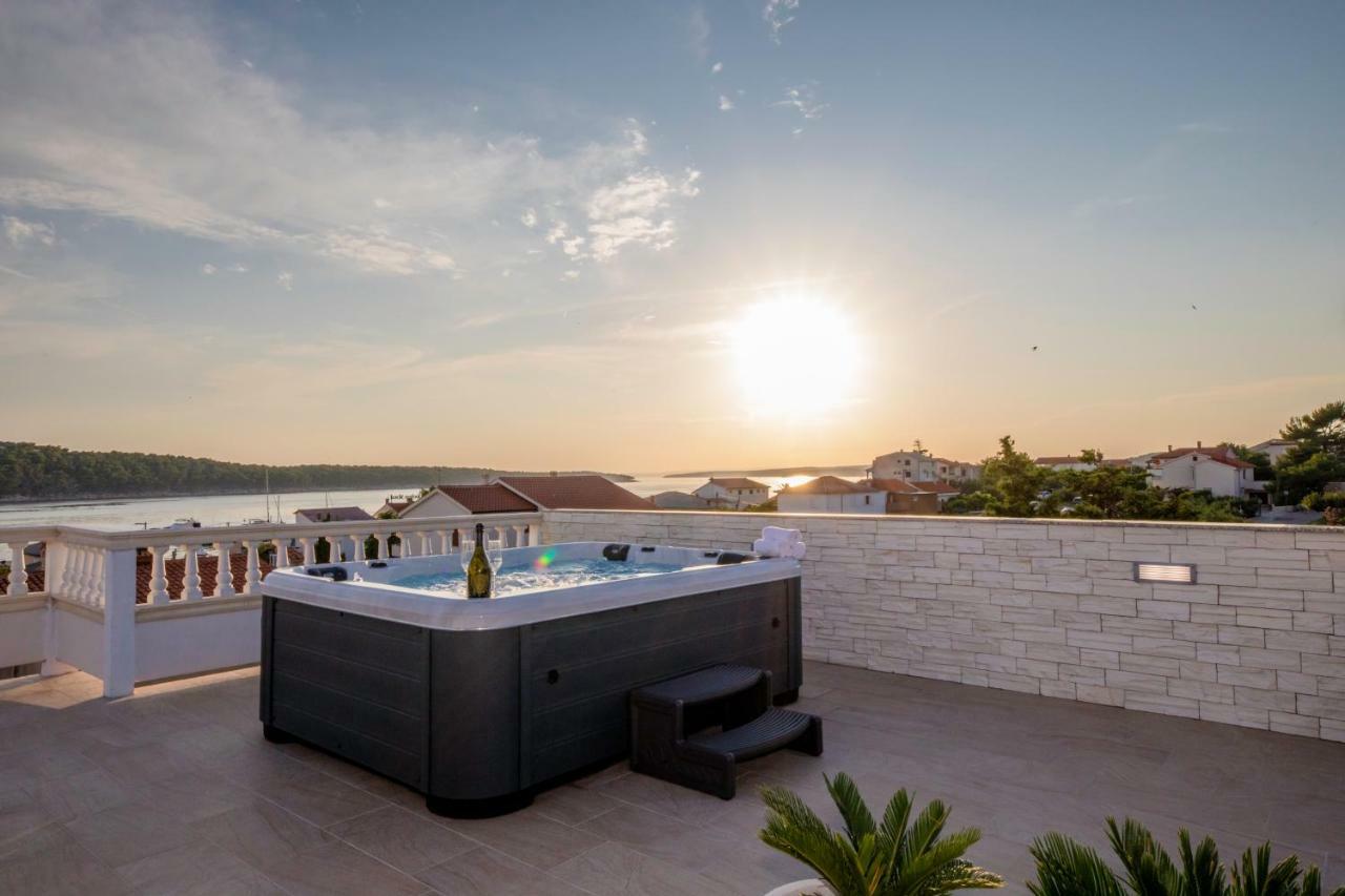 Villa Harmony Barbat na Rabu Exteriör bild